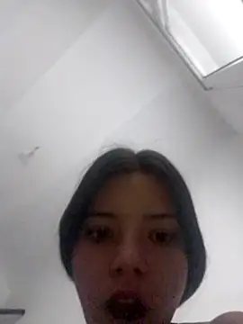 Snapshot of brithanyyyyyyy chatting on 6, 4, 2026 brithanyyyyyyy online show from 6, 4, 2026