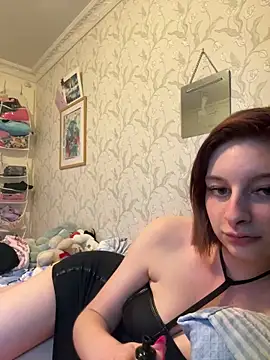 Chelssweetx online show from 15, 4, 2026