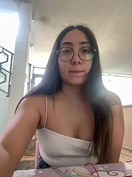 Snapshot of vampiralatina chatting on 14, 5, 2026 vampiralatina online show from 14, 5, 2026