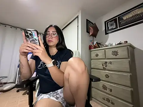 Snapshot of vampiralatina chatting on 24, 5, 2026 vampiralatina online show from 24, 5, 2026