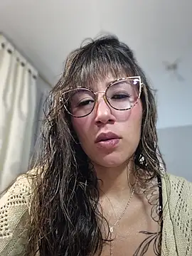 Snapshot of Mar_puentes chatting on 7, 6, 2026 Mar puentes online show from 7, 6, 2026