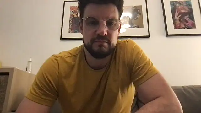 YoloNude online show from 9, 4, 2026