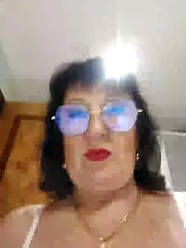 Snapshot of LaliaMia chatting on 5, 10, 2025 LaliaMia online show from 5, 10, 2025