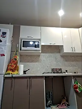 LaliaMia online show from 8, 11, 2025