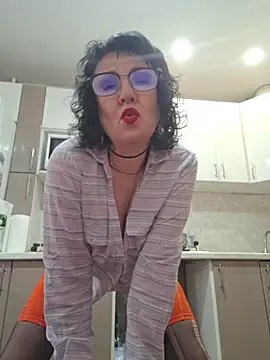 LaliaMia online show from 7, 2, 2026