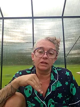 Blondejenn online show from 2, 6, 2026