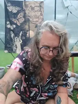 Blondejenn online show from 8, 6, 2026