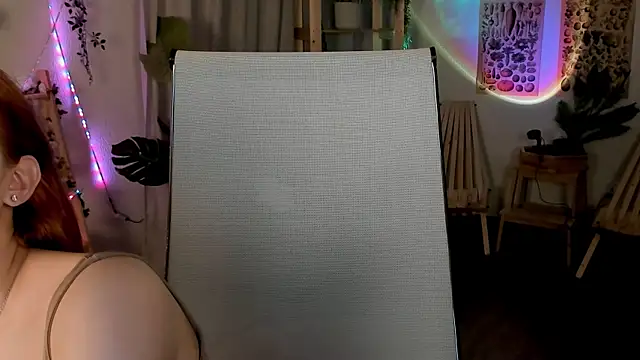 Snapshot of LisaAris chatting on 13, 5, 2026 LisaAris online show from 13, 5, 2026
