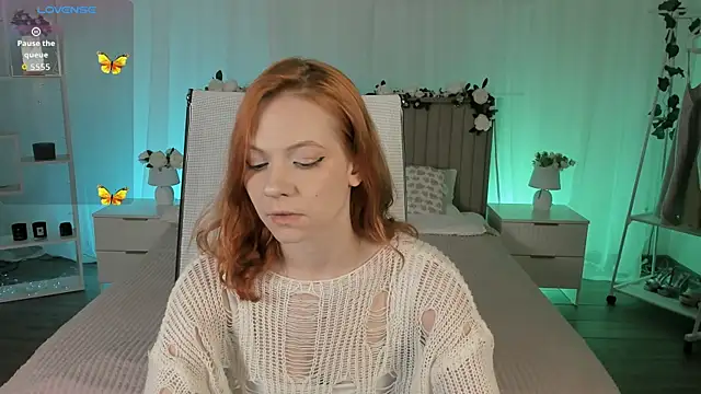 LisaAris online show from 15, 6, 2026