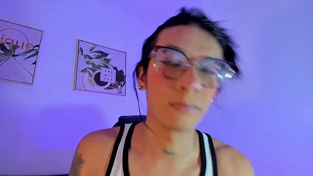Maddie Ray online show from 3, 6, 2026