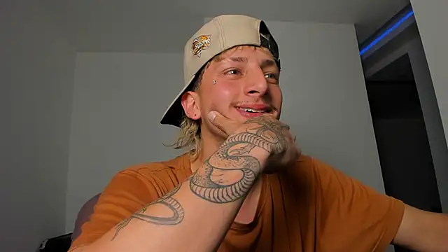 ZarcooX online show from 6, 4, 2026