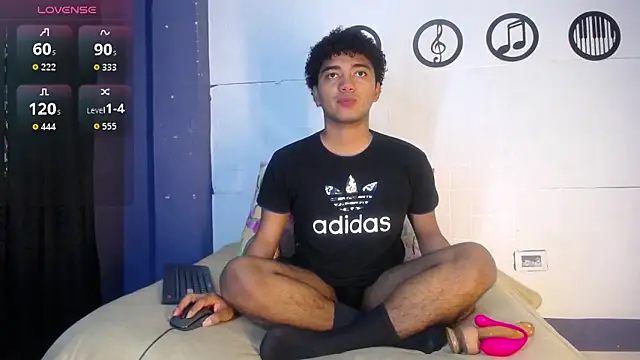 Snapshot of felipecams chatting on 15, 4, 2026 felipecams online show from 15, 4, 2026