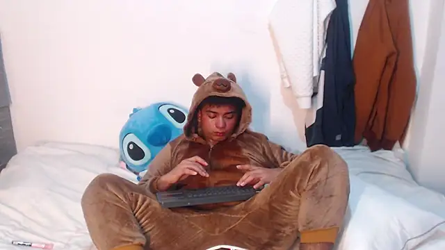Snapshot of felipecams chatting on 8, 7, 2026 felipecams online show from 8, 7, 2026