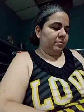 Snapshot of Golositadeamor chatting on 14, 5, 2026 Golositadeamor online show from 14, 5, 2026