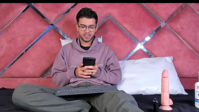 Snapshot of RodrigoColby2 chatting on 12, 6, 2026 RodrigoColby2 online show from 12, 6, 2026