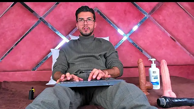 Snapshot of RodrigoColby2 chatting on 27, 6, 2026 RodrigoColby2 online show from 27, 6, 2026