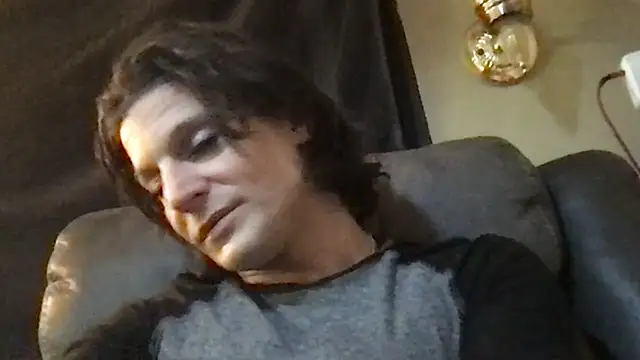 Snapshot of GypsiiCornel chatting on 20, 4, 2026 GypsiiCornel online show from 20, 4, 2026