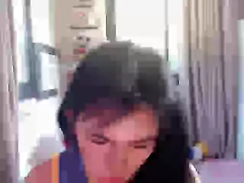 Snapshot of Womanoflove1 chatting on 4, 7, 2026 Womanoflove1 online show from 4, 7, 2026