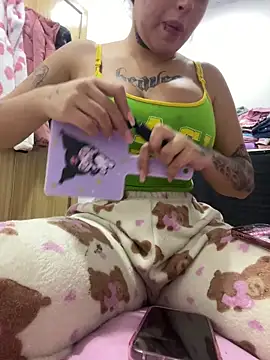 Snapshot of Milk_lee7 chatting on 10, 6, 2026 Milk lee7 online show from 10, 6, 2026