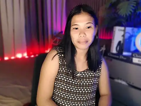 Snapshot of Urasian_Pinay_Gurl chatting on 7, 4, 2026 Urasian Pinay Gurl online show from 7, 4, 2026
