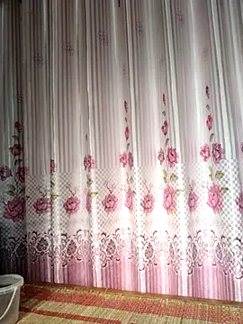 saya 006 online show from 17, 4, 2026