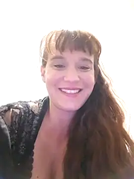 Maggie38 online show from 11, 5, 2026