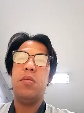 Snapshot of akiramoore chatting on 28, 5, 2026 akiramoore online show from 28, 5, 2026
