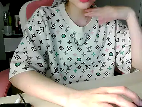 lucienguyen online show from 18, 5, 2026
