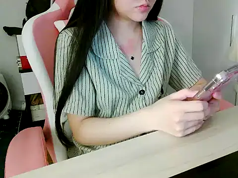 lucienguyen online show from 18, 4, 2026