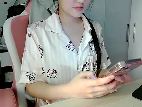 lucienguyen online show from 14, 5, 2026