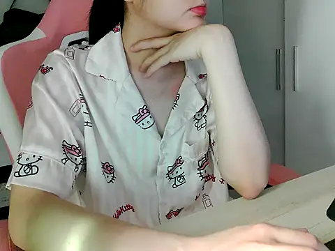 lucienguyen online show from 4, 6, 2026