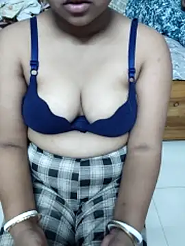 Snapshot of ANU-STRIP chatting on 29, 4, 2026 ANU-STRIP online show from 29, 4, 2026