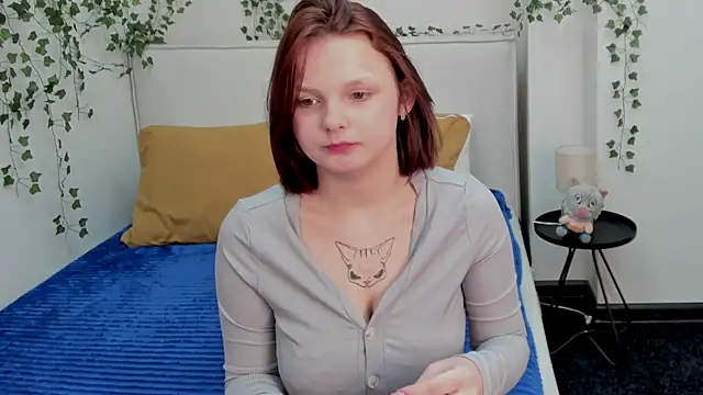 Snapshot of Charlotte_Stee chatting on 16, 4, 2026 Charlotte Stee online show from 16, 4, 2026