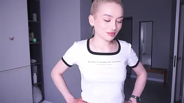 princess blonde online show from 7, 4, 2026