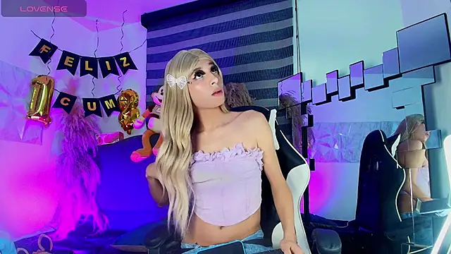 Jesica tan online show from 11, 6, 2026