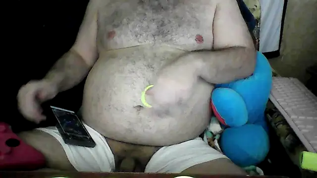 BriTheTopBear online show from 4, 5, 2026