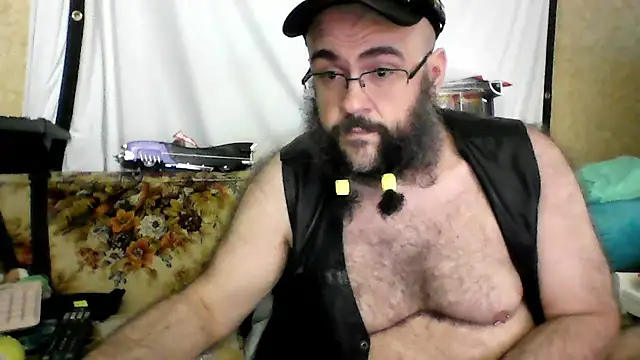 Snapshot of BriTheTopBear chatting on 2, 7, 2026 BriTheTopBear online show from 2, 7, 2026