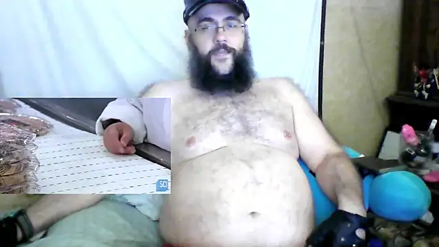 Snapshot of BriTheTopBear chatting on 13, 6, 2026 BriTheTopBear online show from 13, 6, 2026