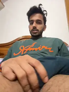 aadibuttplug online show from 13, 5, 2026