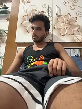 aadibuttplug online show from 20, 5, 2026