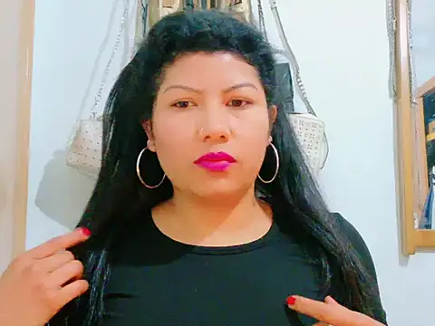 MojaditPussy online show from 10, 5, 2026