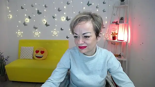 NikaMayu online show from 5, 5, 2026
