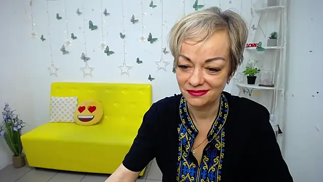 NikaMayu online show from 12, 5, 2026
