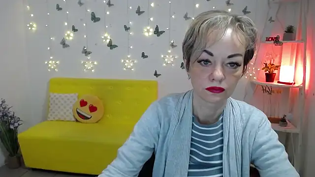 NikaMayu online show from 8, 5, 2026