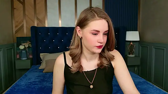 Molly Voses online show from 30, 4, 2026