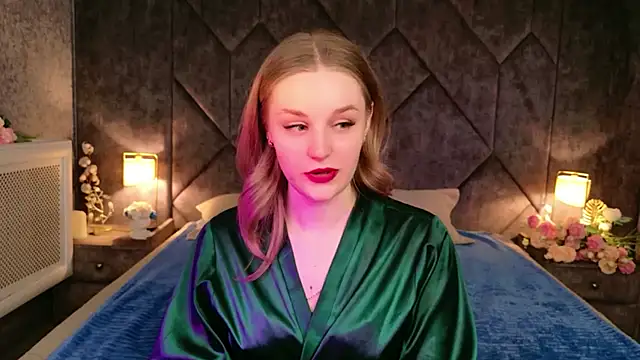 Molly Voses online show from 27, 5, 2026