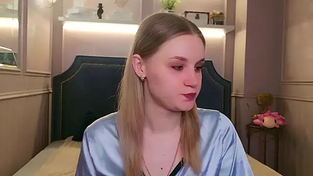 Snapshot of Molly_Voses chatting on 30, 6, 2026 Molly Voses online show from 30, 6, 2026