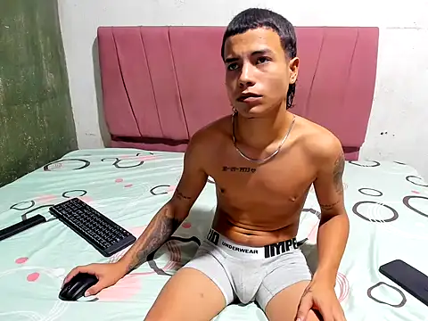 Snapshot of Junior_bebe chatting on 15, 5, 2026 Junior bebe online show from 15, 5, 2026