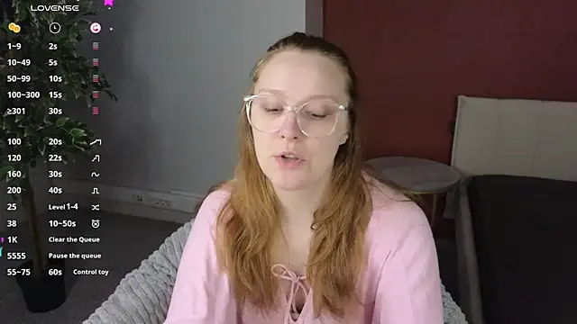 Snapshot of JessieWayy chatting on 15, 5, 2026 JessieWayy online show from 15, 5, 2026