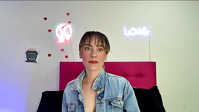 Snapshot of Lorena_sweet33 chatting on 14, 4, 2026 Lorena sweet33 online show from 14, 4, 2026